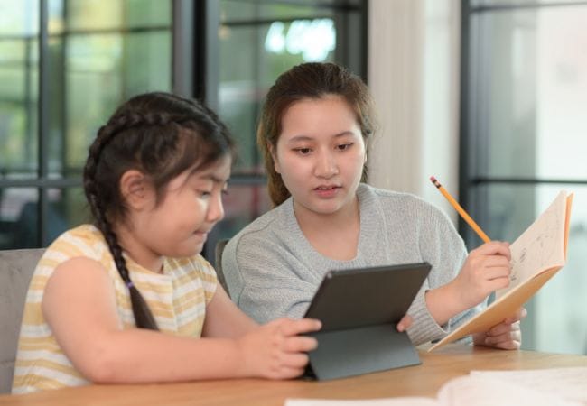 Homeschooling Termurah di Indonesia: Mengapa Semakin Banyak Keluarga Beralih di Tahun 2025? 6 Homeschooling Termurah